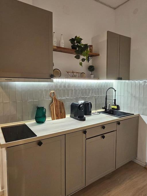 בוקרשט Heart Of City Center 4Br 2Bath 10 Pers מראה חיצוני תמונה