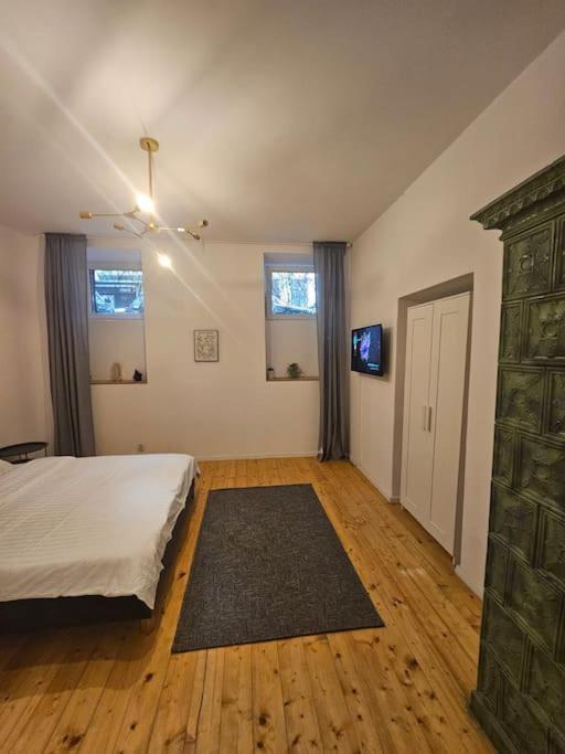 בוקרשט Heart Of City Center 4Br 2Bath 10 Pers מראה חיצוני תמונה